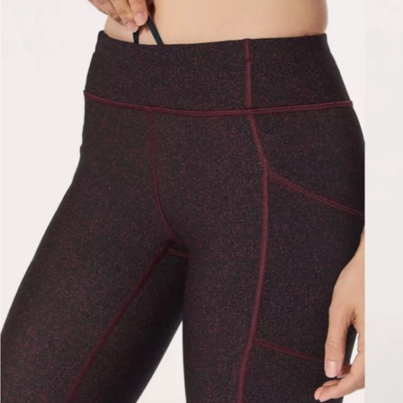 NWOT- Lululemon Tight Stuff Tight II Size 4 Granulite Garnet Black RARE! - Picture 10 of 10